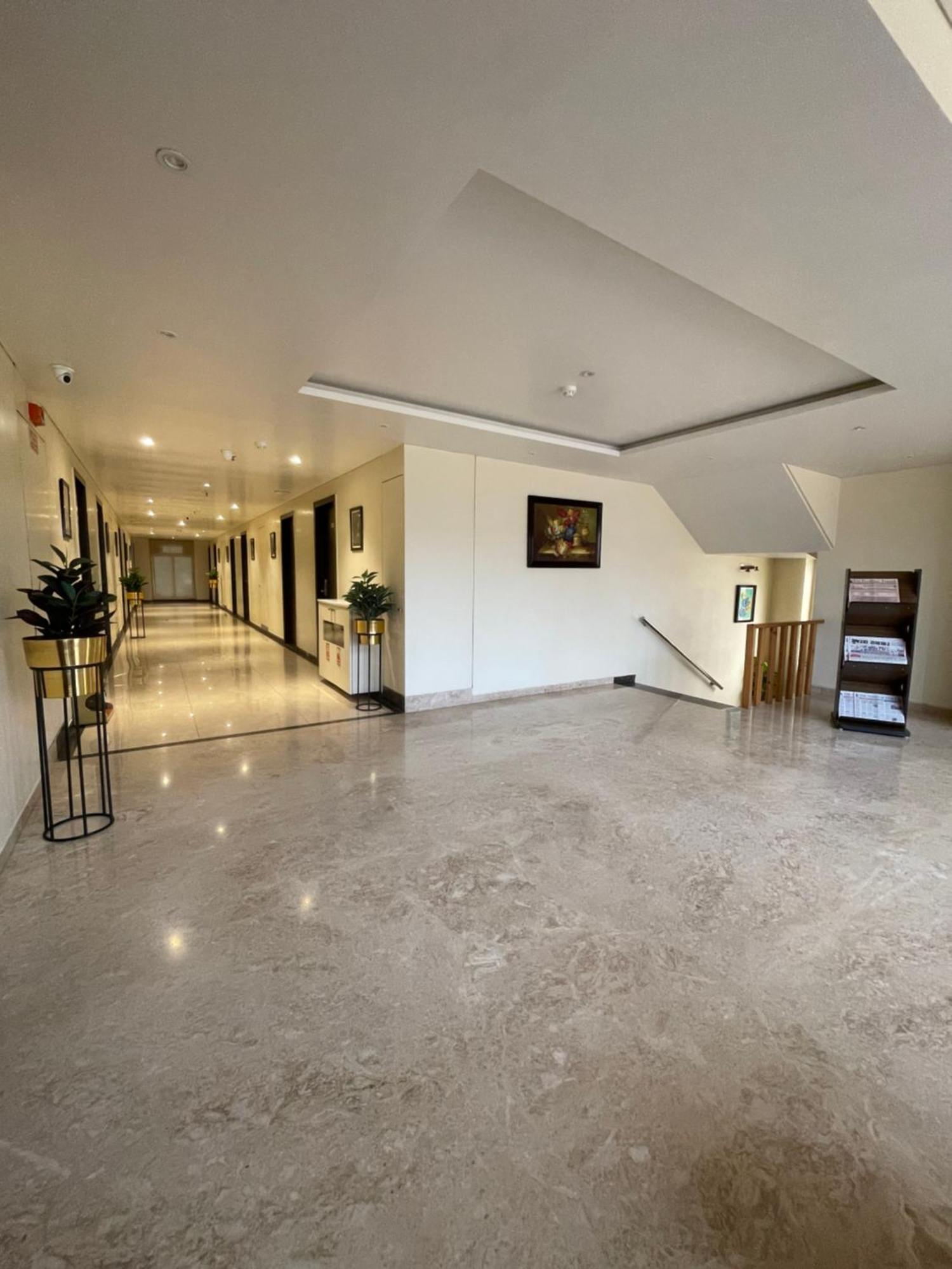 Hotel Virgo Sumeru Бхавнагар Екстериор снимка